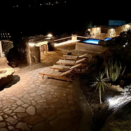 Villa Apostolis House